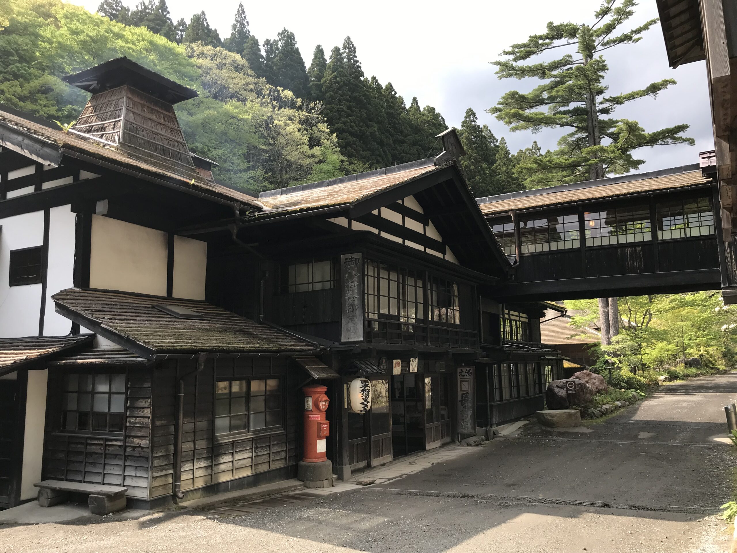 法師温泉　本館